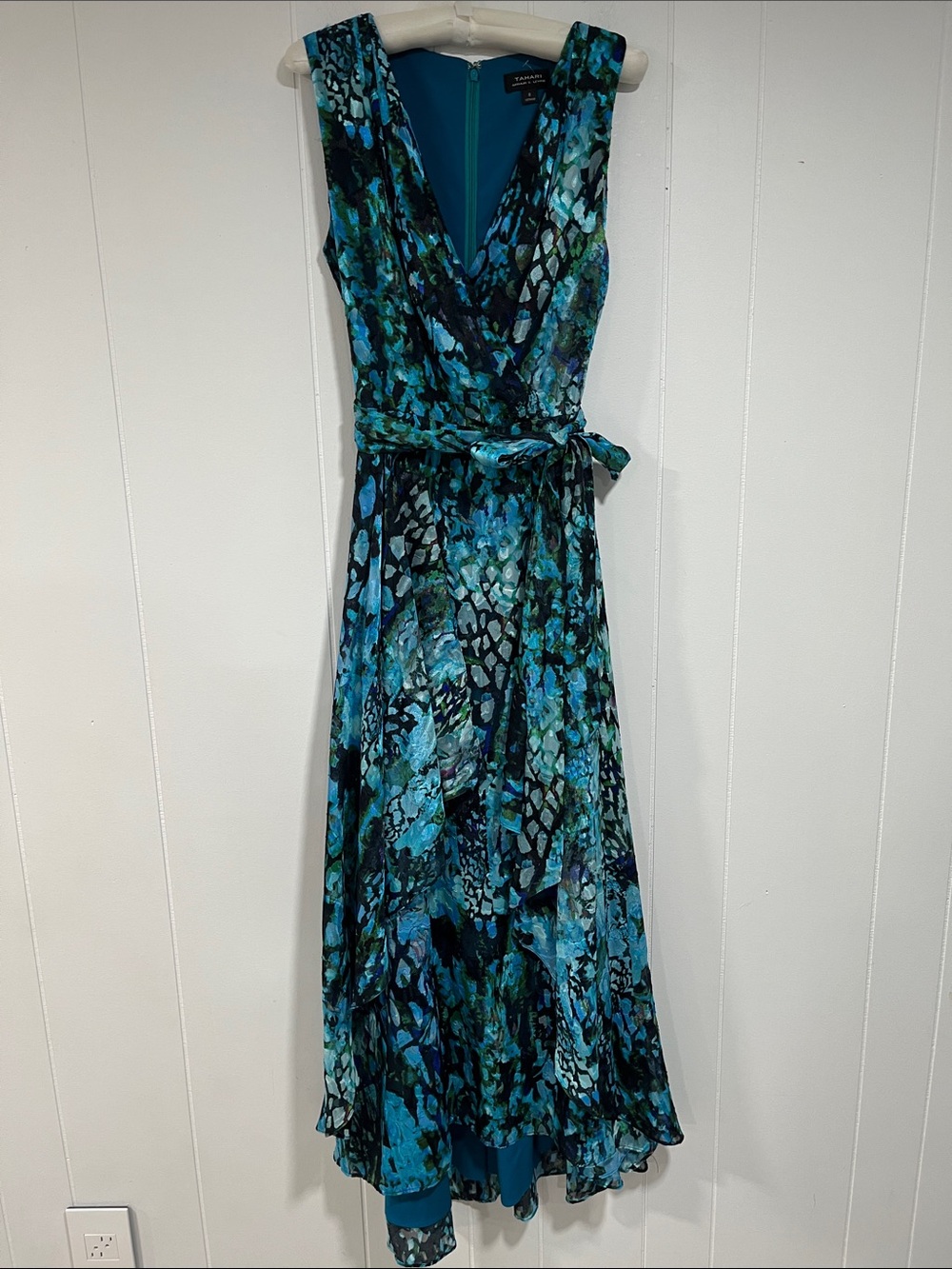 Tahari Teal & Black Printed Wrap Maxi Dress 8